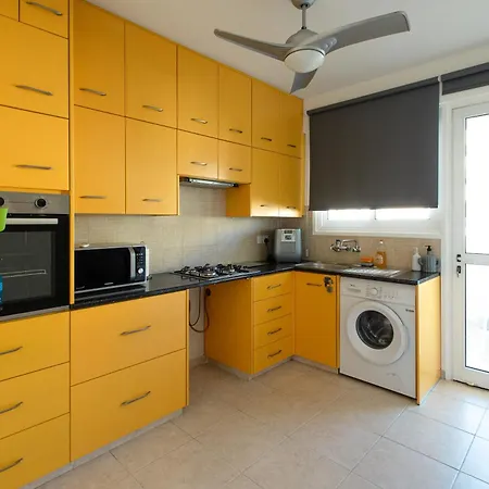 Maestro Sunrise View Apartman *