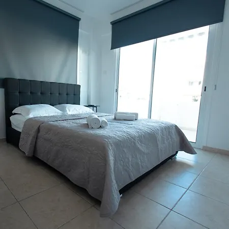 Maestro Sunrise View